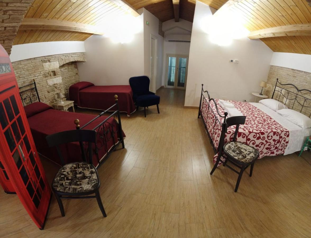 Miglionico Residenza Delle Grazie B&B 외부 사진
