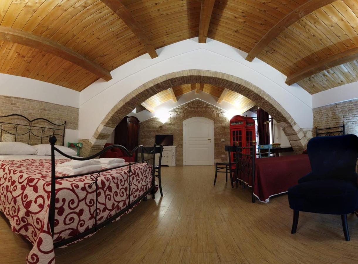 Miglionico Residenza Delle Grazie B&B 외부 사진