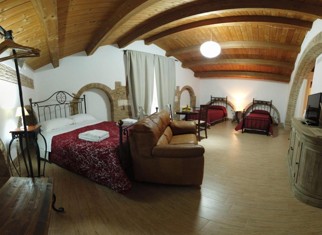 Miglionico Residenza Delle Grazie B&B 외부 사진
