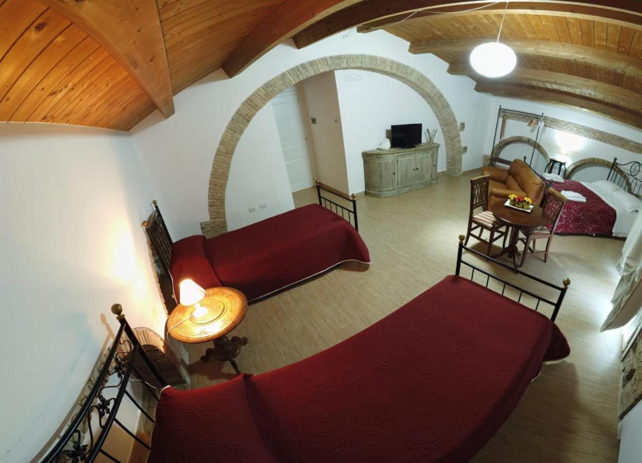 Miglionico Residenza Delle Grazie B&B 외부 사진