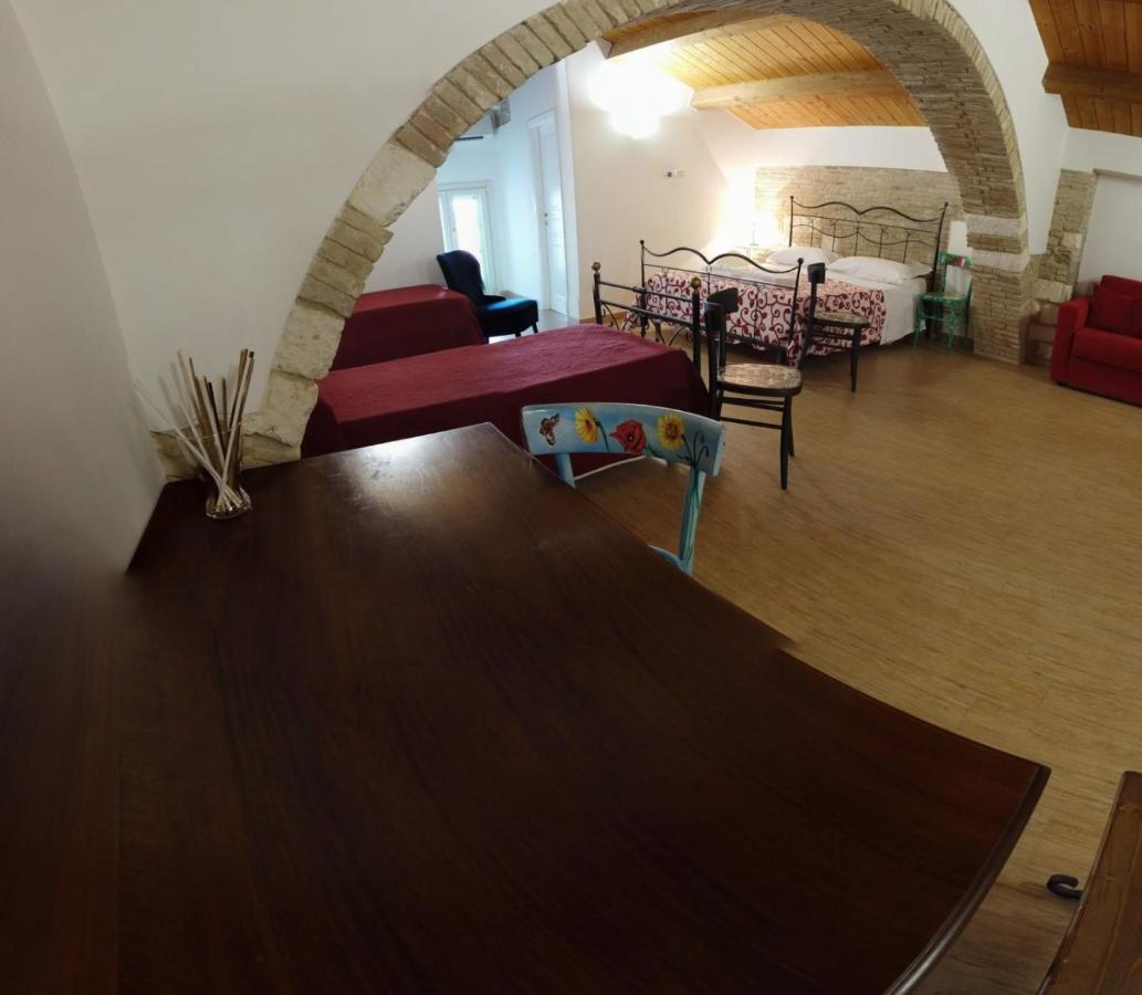 Miglionico Residenza Delle Grazie B&B 외부 사진