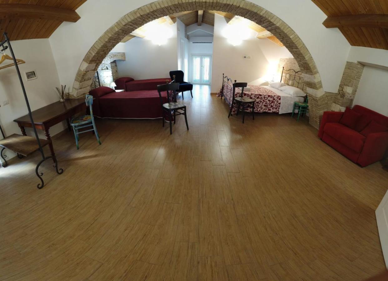 Miglionico Residenza Delle Grazie B&B 외부 사진