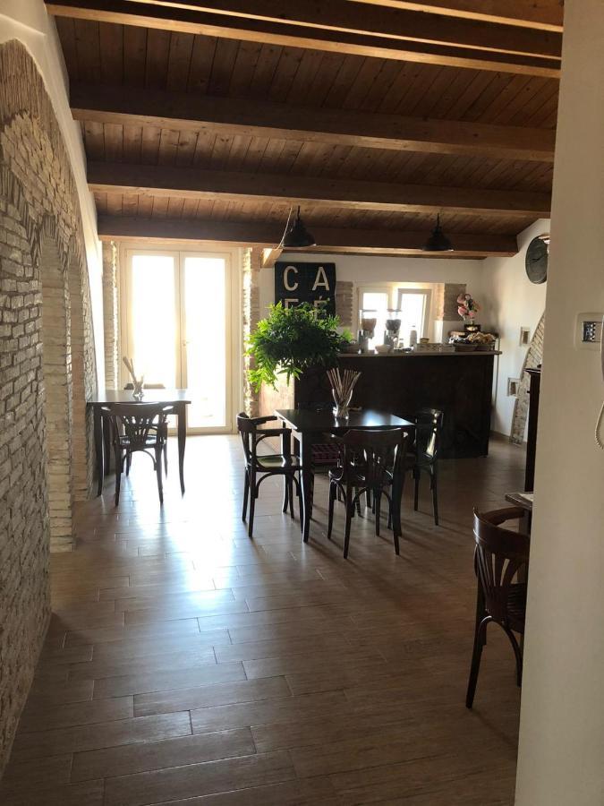 Miglionico Residenza Delle Grazie B&B 외부 사진