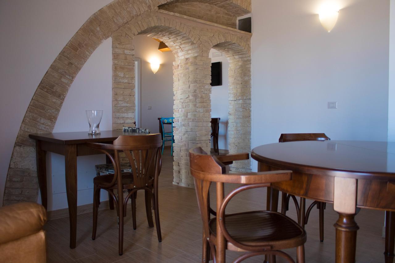 Miglionico Residenza Delle Grazie B&B 외부 사진