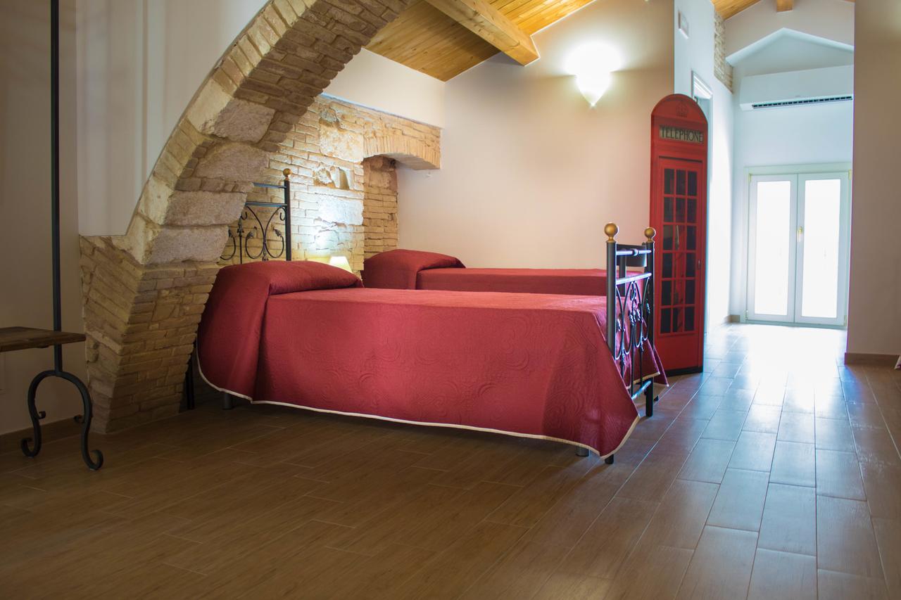 Miglionico Residenza Delle Grazie B&B 외부 사진