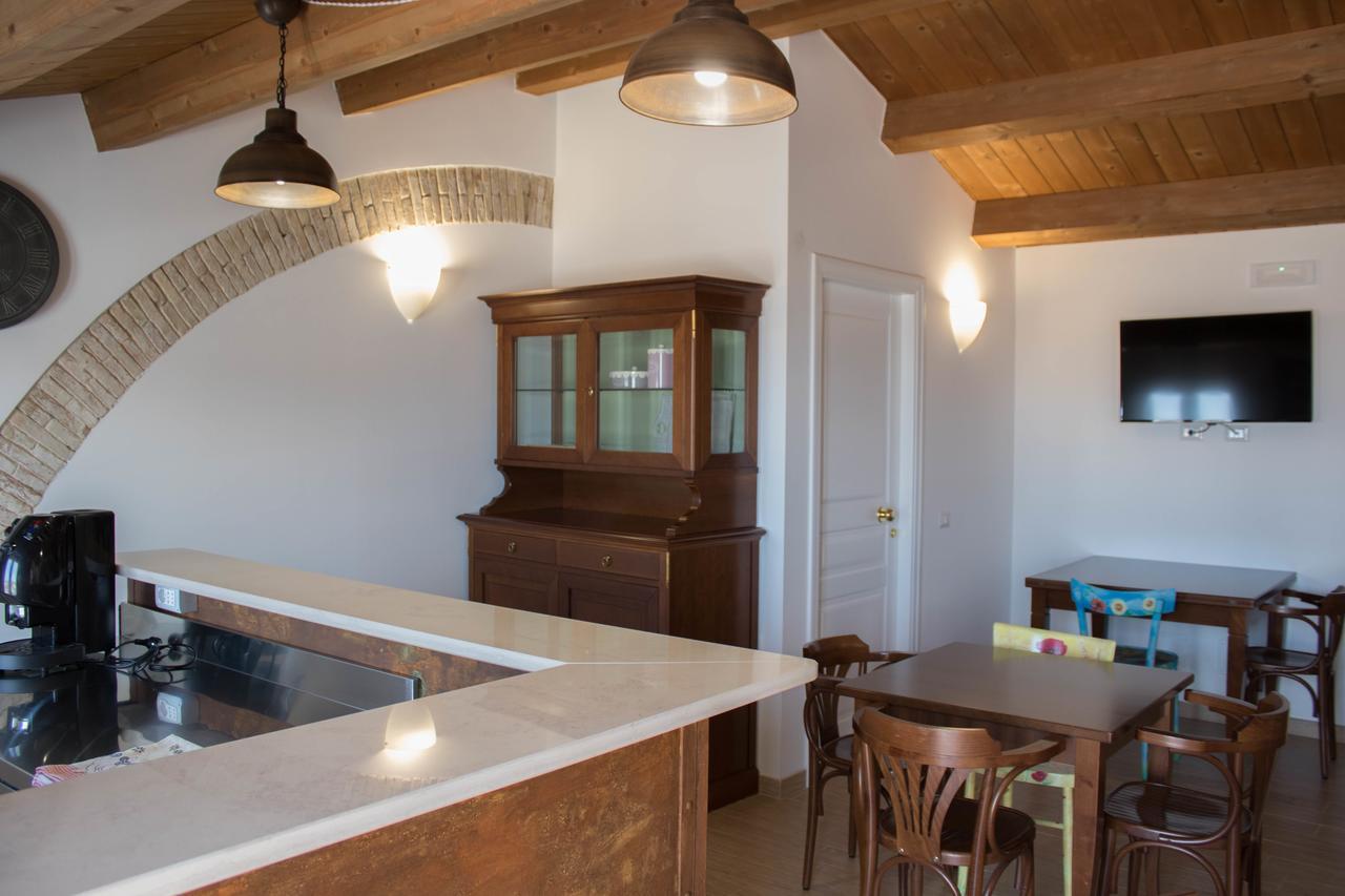 Miglionico Residenza Delle Grazie B&B 외부 사진